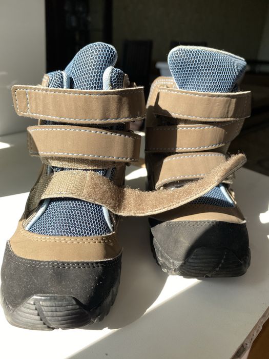 Демисезонные кроссовки Adidas 24 рр