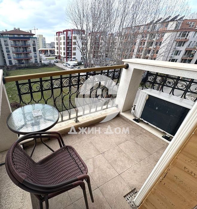 Продава се Двустаен апартамент в к.к. Слънчев бряг - 48 кв.м за 1052 €/кв.м - Снимка #11