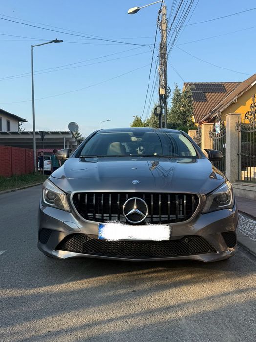 Mercedes-Benz CLA 200 unic proprietar
