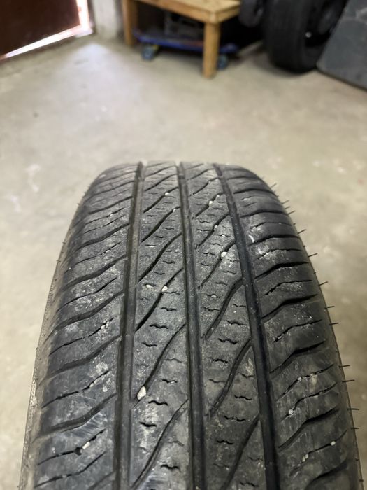 Покрышка 15 шина