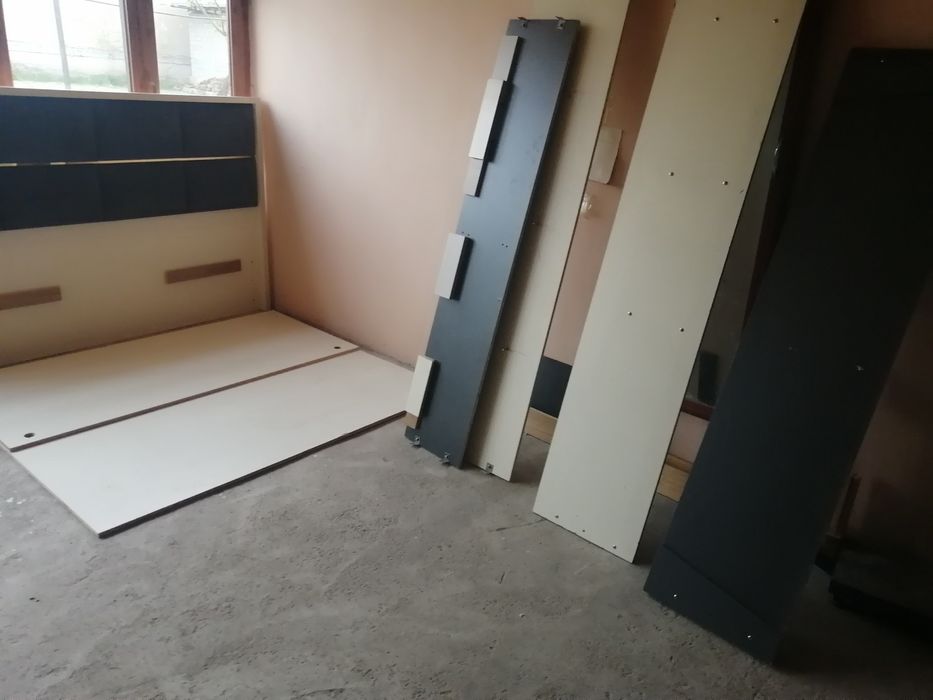 Mebel yaxshisi bor ishlatilmagan yangi kami bor