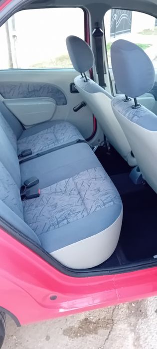 Vând Dacia Logan 1.4 benzină
