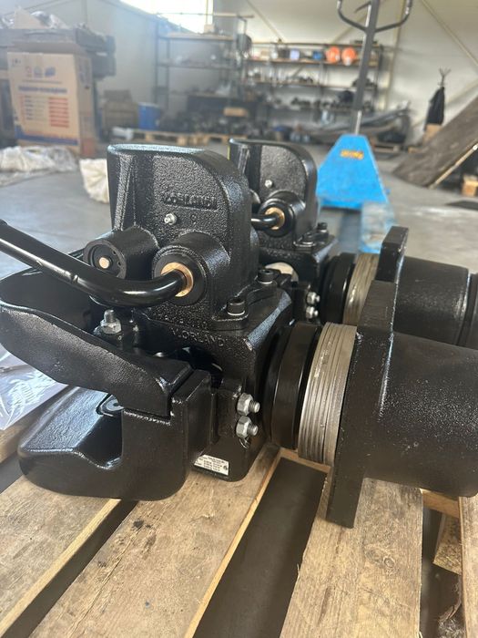 Фаркопы Ворланди Рокингер