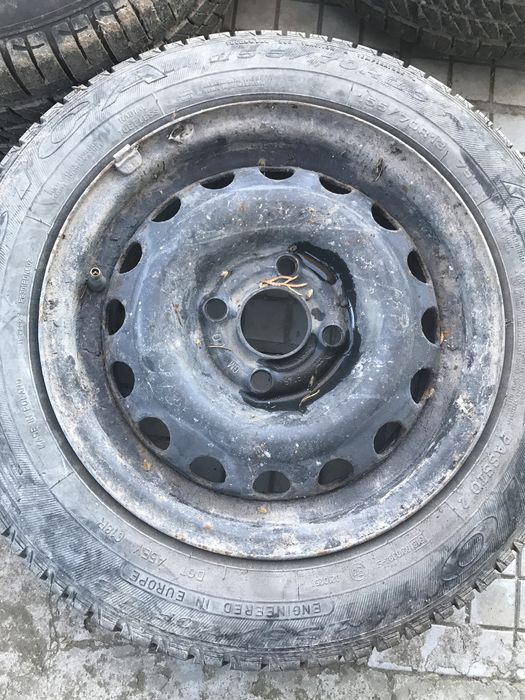 Автомобилни гуми