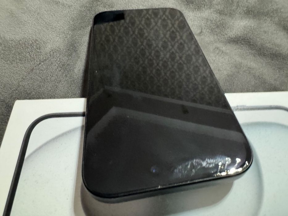 Iphone 15 черный срочно
