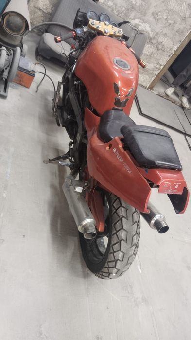 Продам сузуки джиксер 400