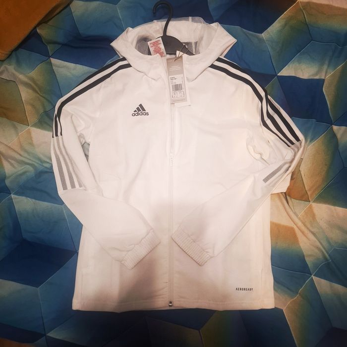 Пролетно яке  ..