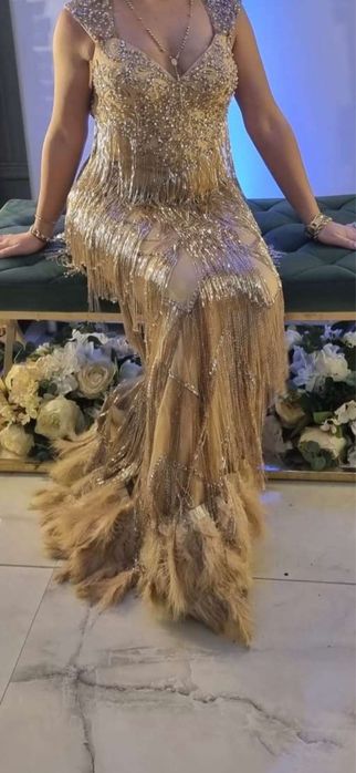 Rochie de ocazie cu frajuri