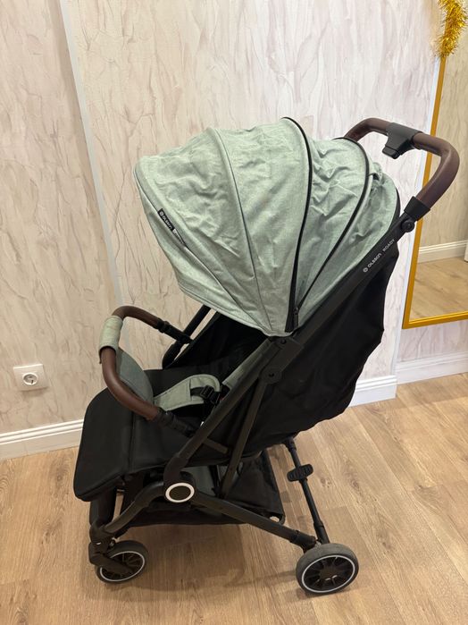 Коляска детская прогулочная