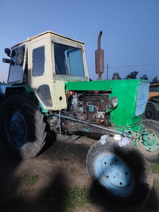 Продам трактор ЮМЗ 6