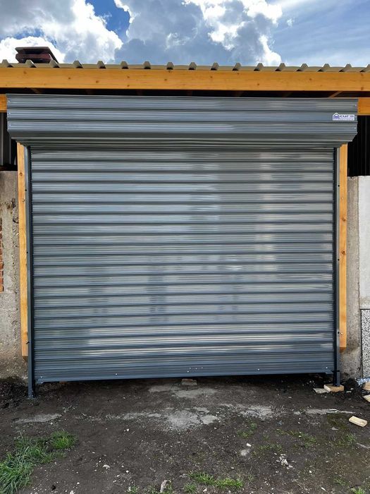 Гаражни, ролетни и охранителни врати