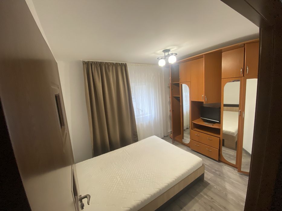 Apartament de inchiriat