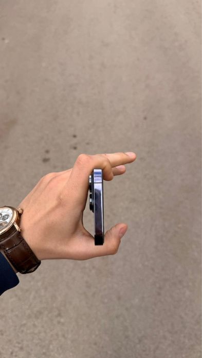 Продам айфон/iphone 14 про