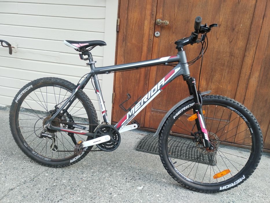 Vând bicicletă merida roti pe 27