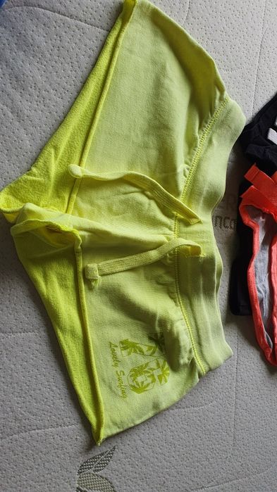 Lot pantaloni scurți