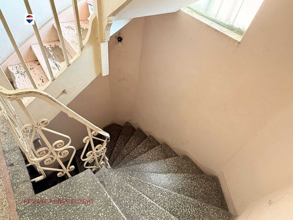 Продава се Етаж от къща в Русе, Център - 77 кв.м за 1338 €/кв.м - Снимка #4