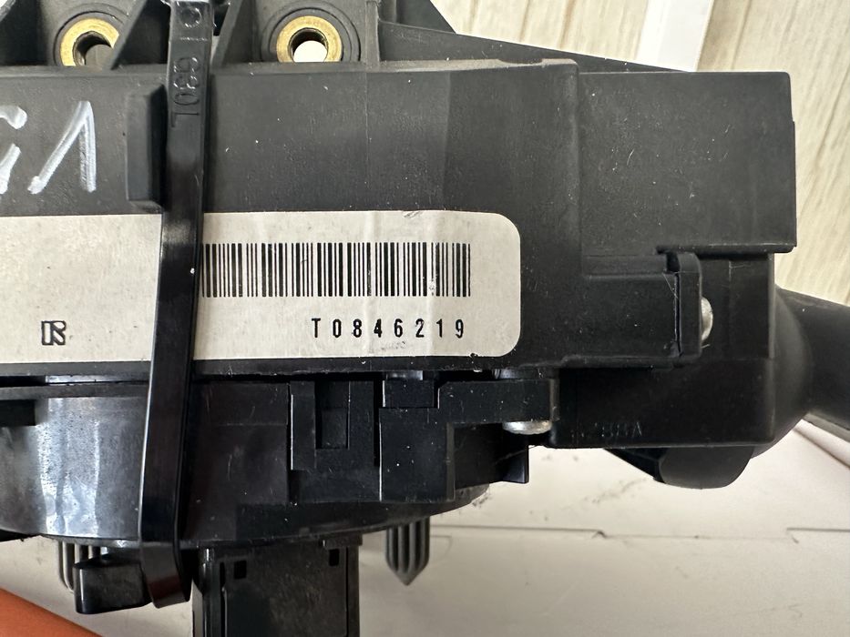 Лентов кабел за Volvo V50