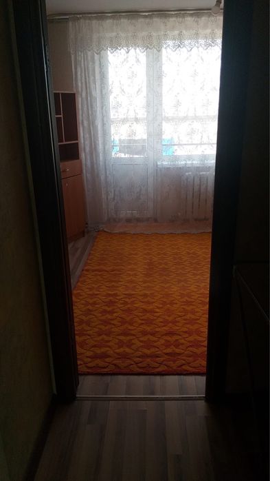 Сдам комнату район маг. Сымбат