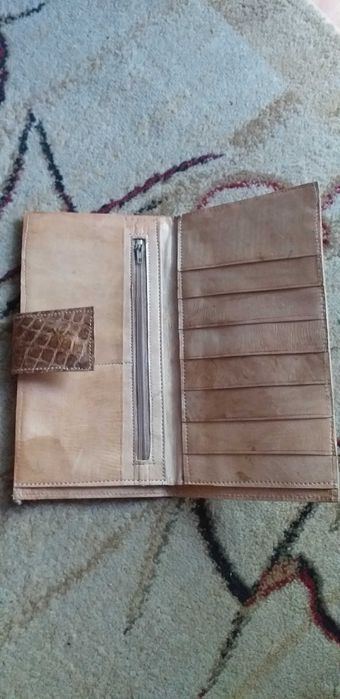 Portmoneu damă din piele naturală cu multiple compartimente