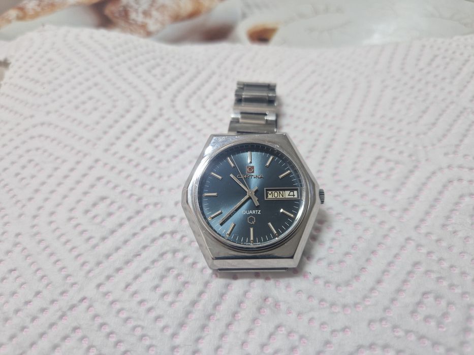 Vând ceas Certina