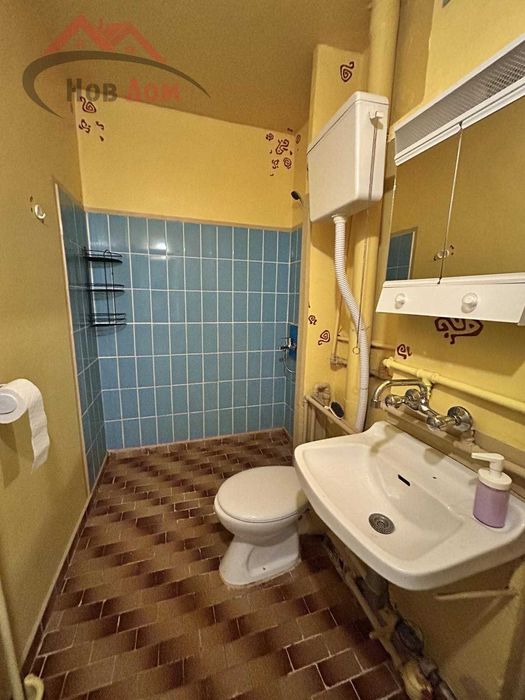 Двустаен в кв. Бузлуджа