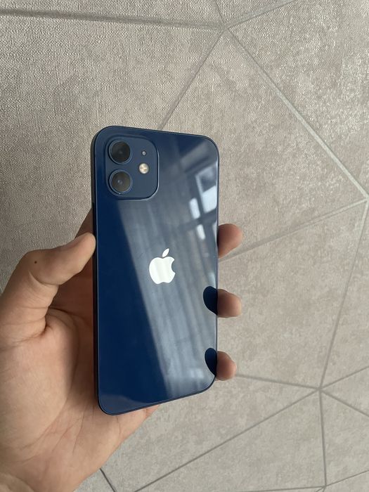 Продам iPhone 12 (blue)