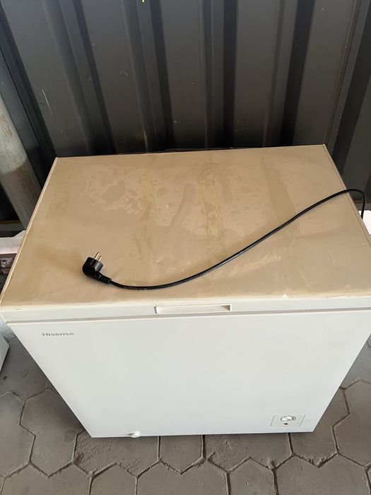 Морозильник Hisense