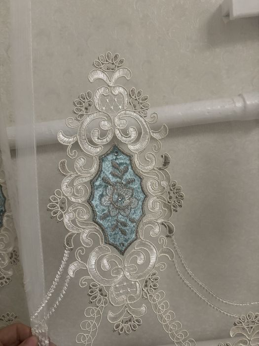 Продам комплект шторы и тюль