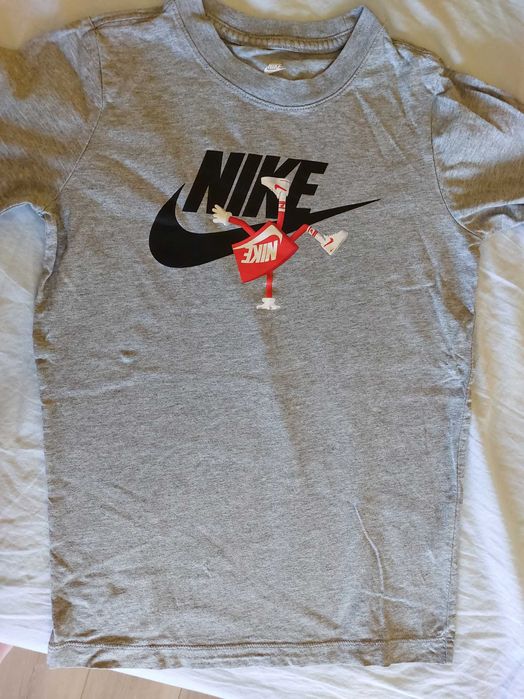 Детски тениски Найк и Бенетон 6-7 г.