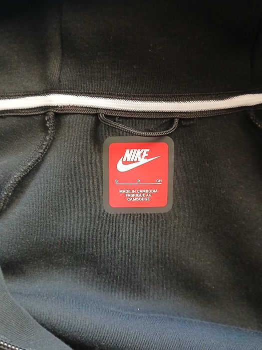 Hanorac / Bluza cu fermoar fleece tech negru barbati NIKE - NOU