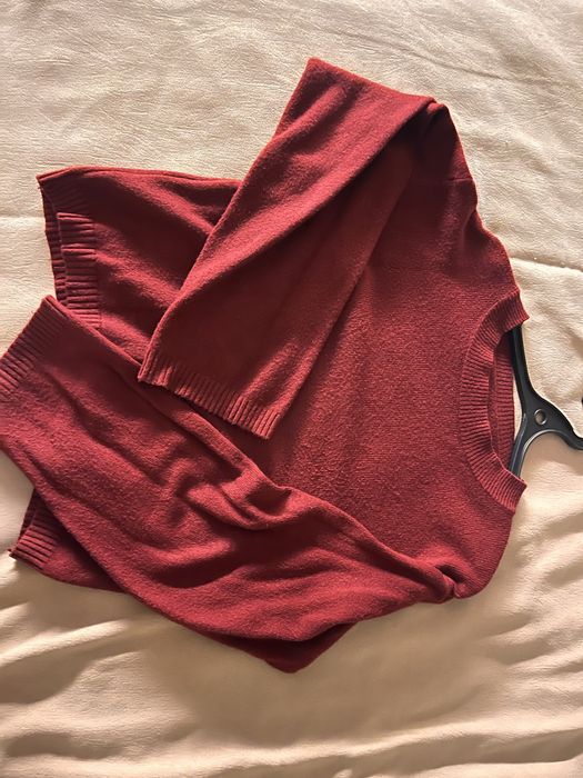 женская одежда .