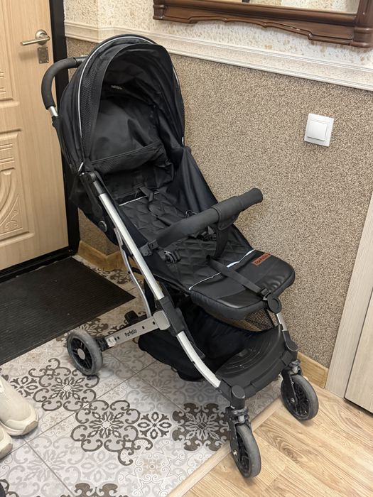 Детская прогулочная коляска Farfello