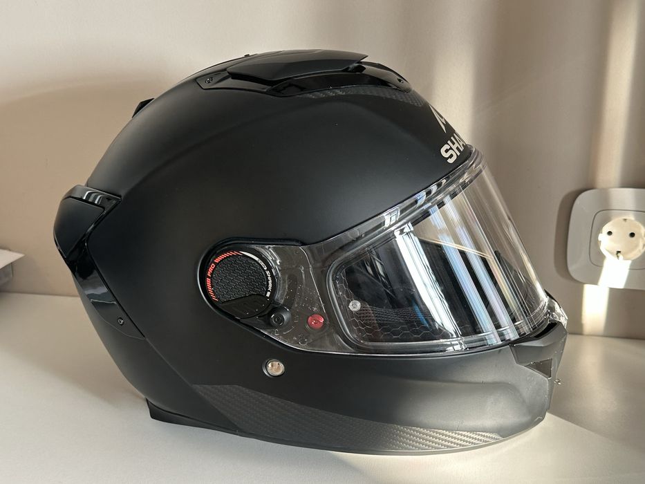 Продам мотошлем SHARK Spartan GT PRO