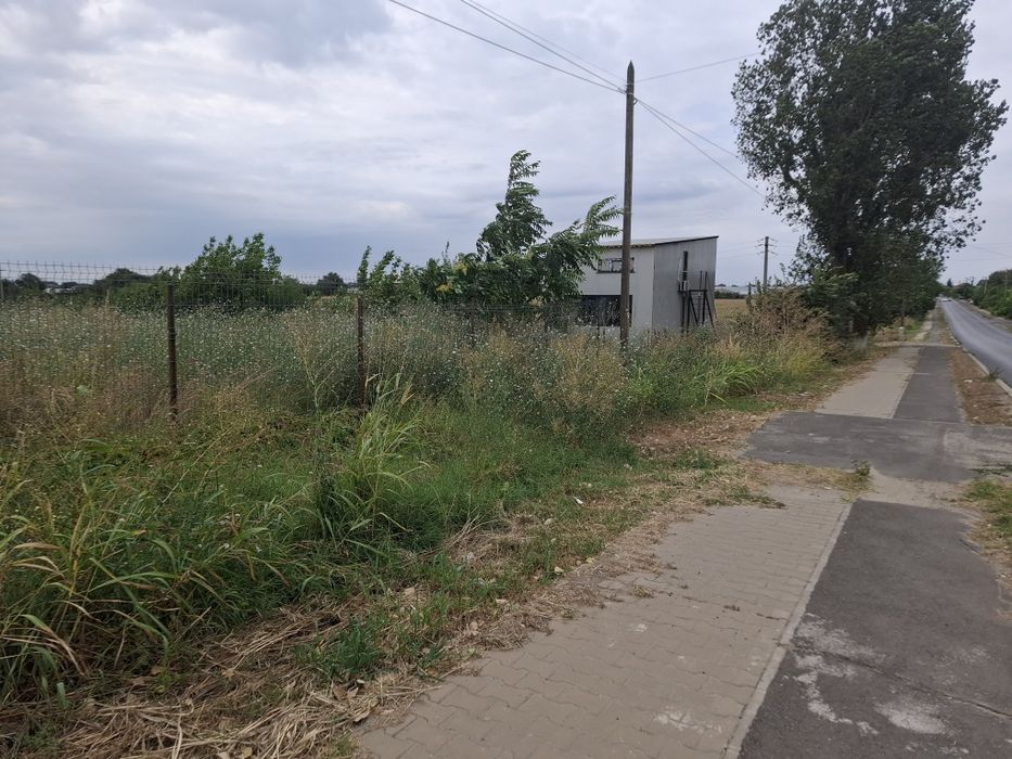 Vând teren intravilan 900. MP.  pe DJ e40 vidra .Ilfov
