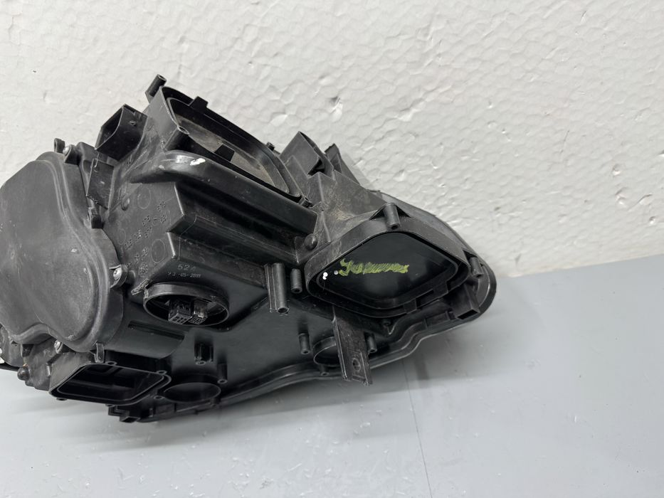 Far Bmw E92 E93 lci xenon 2009-2012 stanga