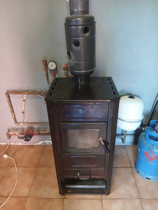 Vand termosemineu ferroli