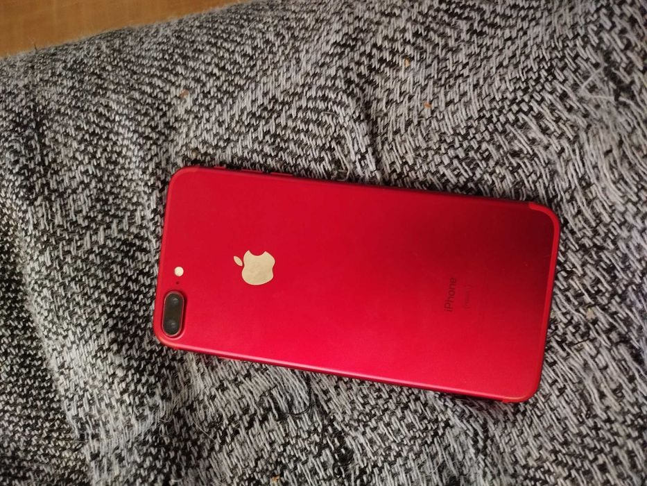 Телефон iphon 7+
