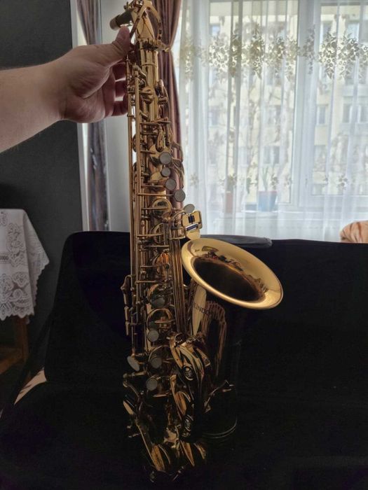 Saxofon Alto LINDO – Pachet Complet Începători / Sunet Excelent & Stare Top