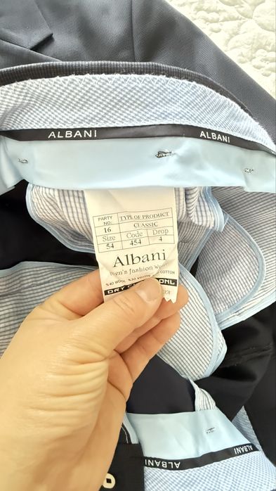 Мужской костюм с брюками