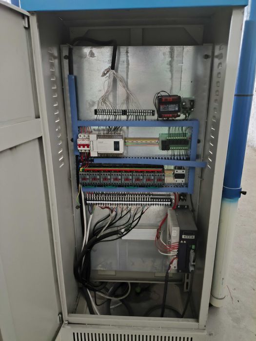 Авто. станок для производства сетки рабицы и газонных изгородей