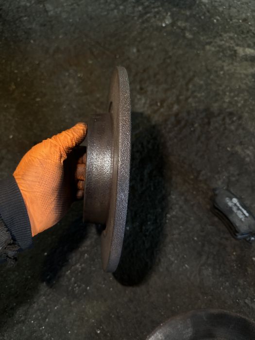 Задни дискове с накладки Brembo за Fiat Croma 1.9jtd 150кс