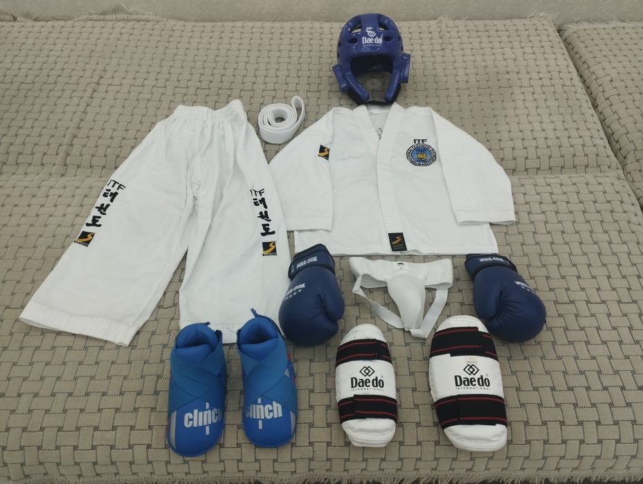 Продам Кимано для таэквандо