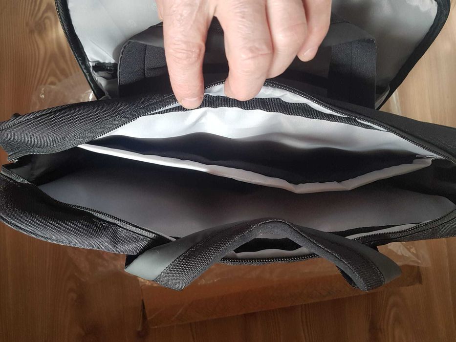 Geanta laptop HP Business Slim Top Load 15.5". Noua in ambalaj!