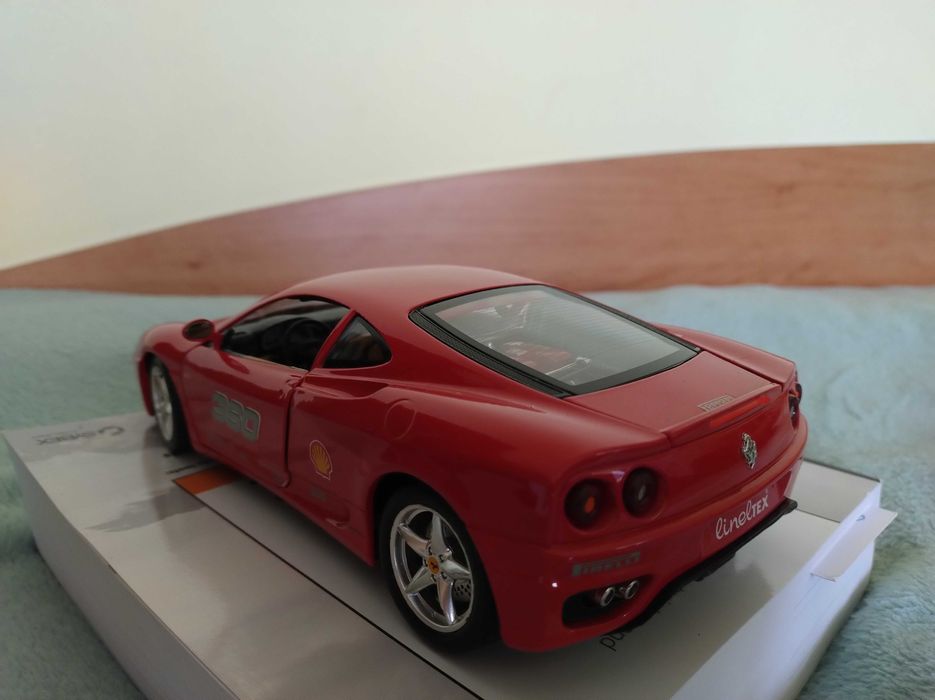 Ferrari 360 Burago 1:18