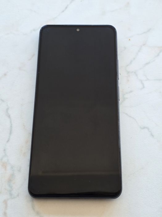 Poco F3 128\6+2 ram,като НОВ