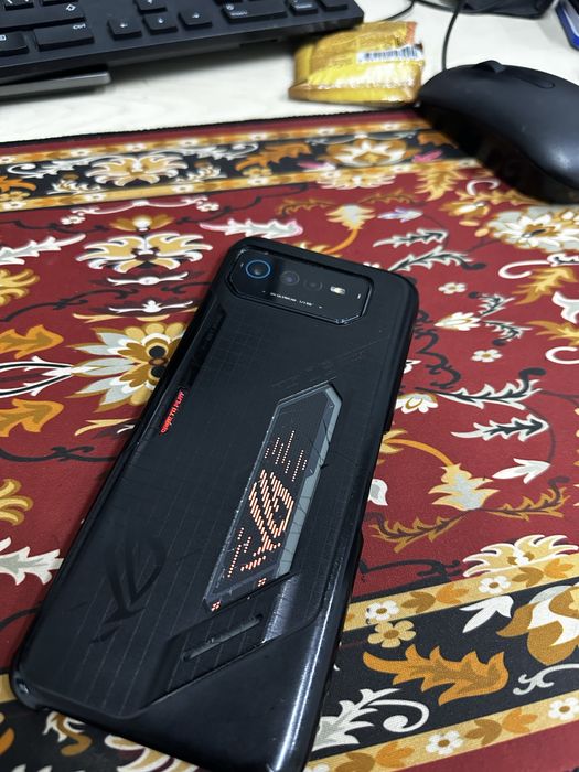 Asus Rog phone 6
