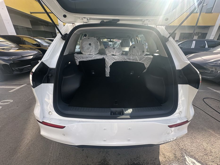 Geely E5 bez probeg  super taklif