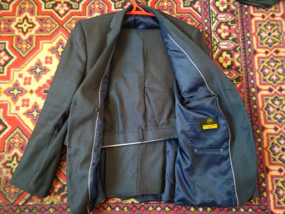 Продаются мужской костюм брюки классик