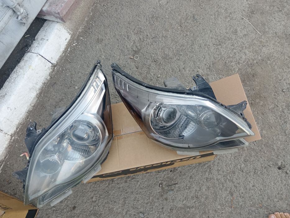 Продам фары кобальт