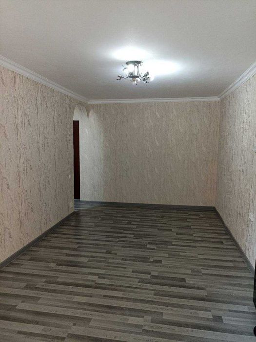 1 хоналик квартира сотилади